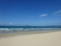 Long beach à St-Vicente, quelle belle plage; température de l'eau, qualité du sable, "vaguettes" agréables et encore intacte, wow!